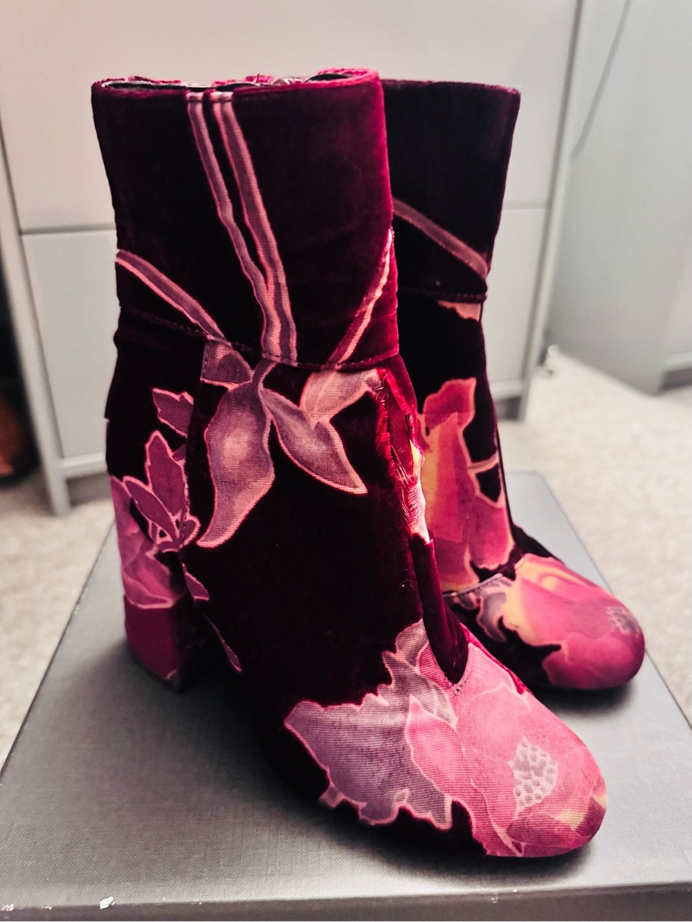 Steve Madden Goldie Velvet Floral Block Heel Ankle Boots - Burgundy Pink